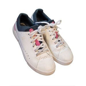 On Running White The Roger Sneakers Women's Size 7.5